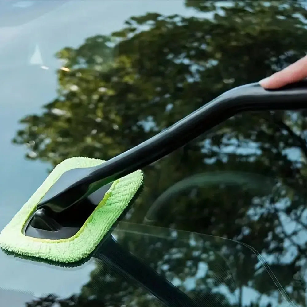 Windshield Cleaning Wand