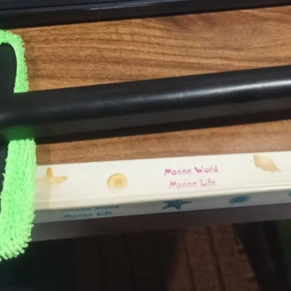 Windshield Cleaning Wand